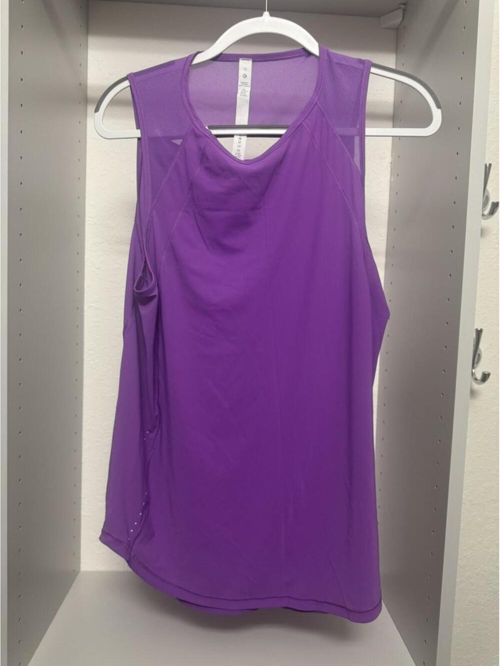 Lululemon Purple Sleeveless Athletic Sculpt Tank Top Size 10